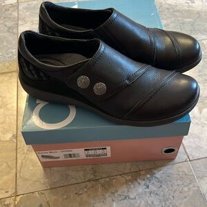 Aetrex Karina black size 8.5